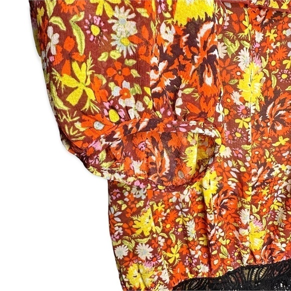 Free‎ People Floral & Lace Bodysuit Size Large - Picture 6 of 12